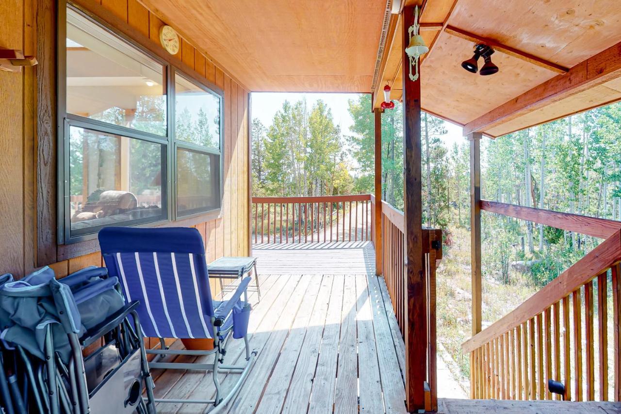 Cabin Getaway & Stonewood Lodge 格兰德莱克 外观 照片