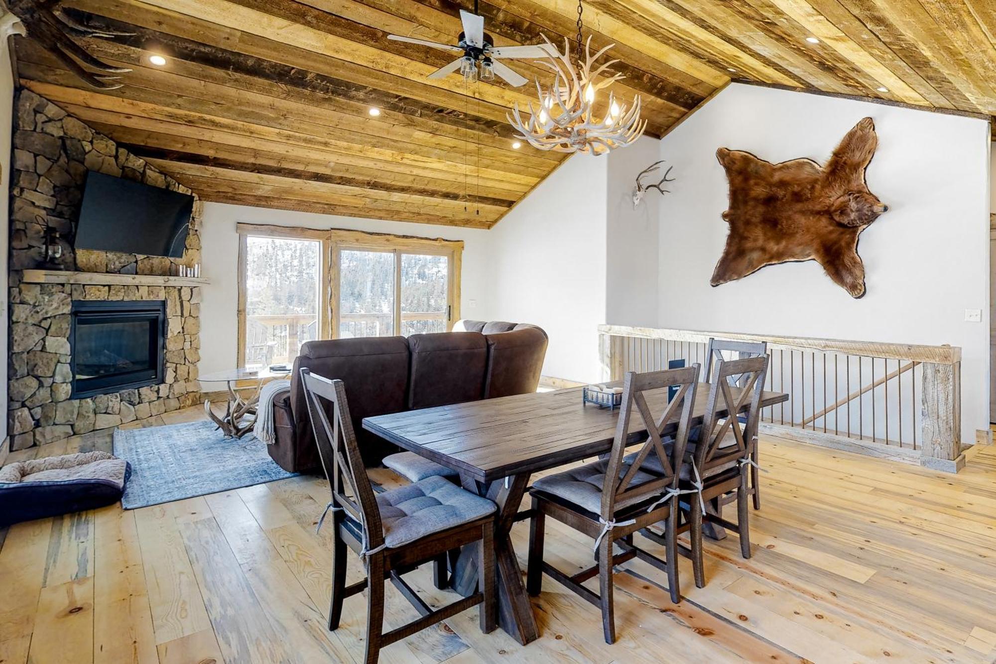Cabin Getaway & Stonewood Lodge 格兰德莱克 客房 照片