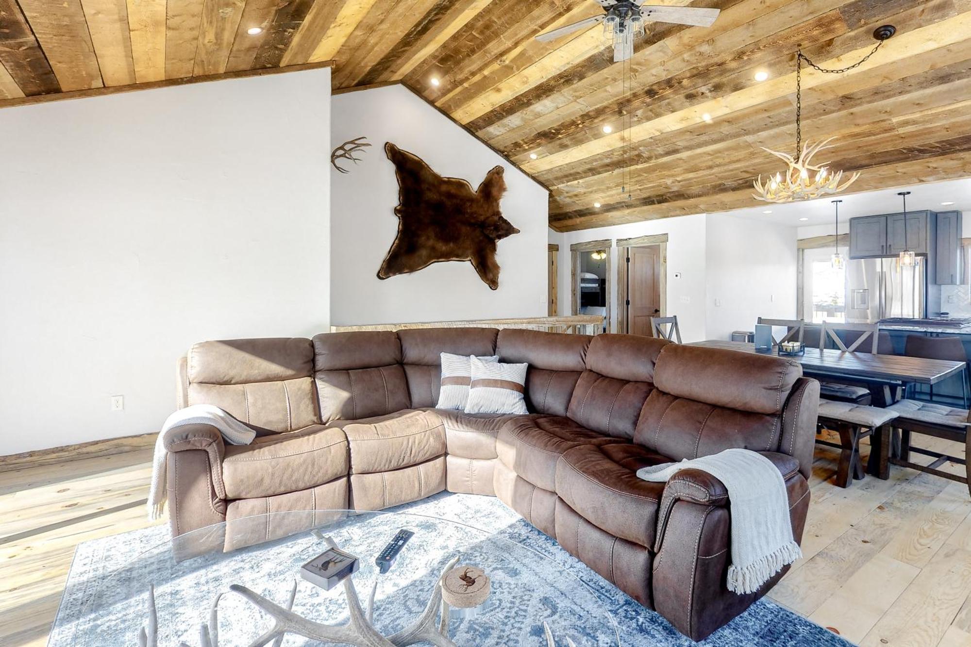 Cabin Getaway & Stonewood Lodge 格兰德莱克 客房 照片